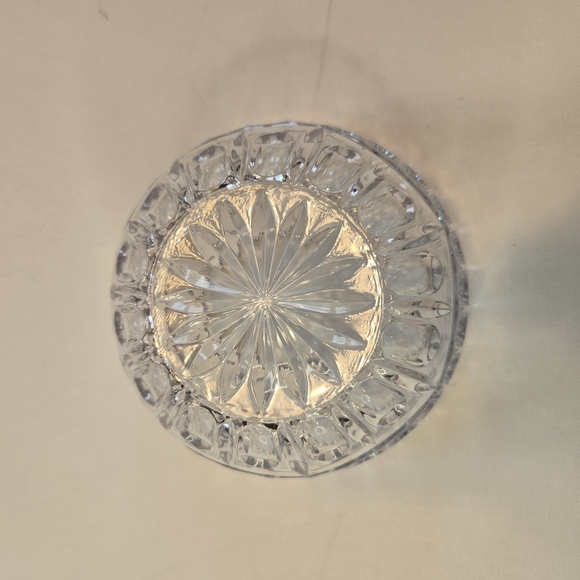 6" Fairmount Crystal Bowl - Picture 3 of 9